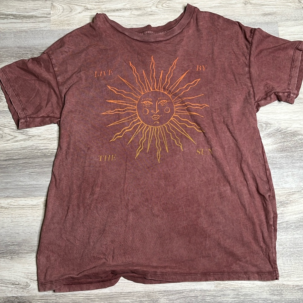 American eagle t shirt